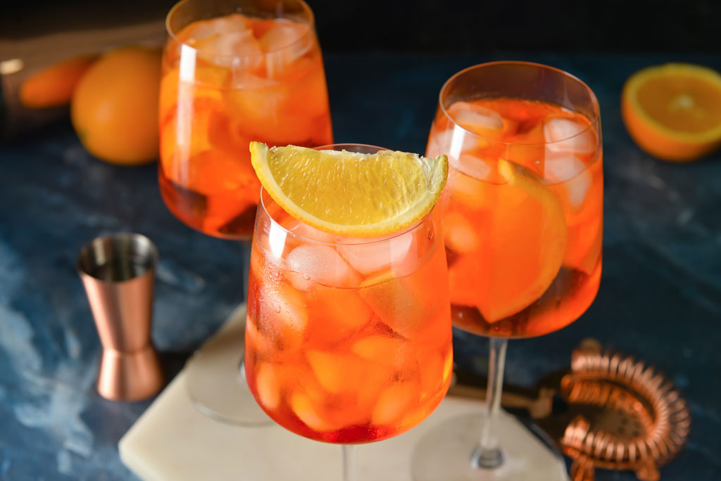 Cocktail recipes (with alcohol)
