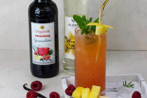 Tropical Eclipse cocktail